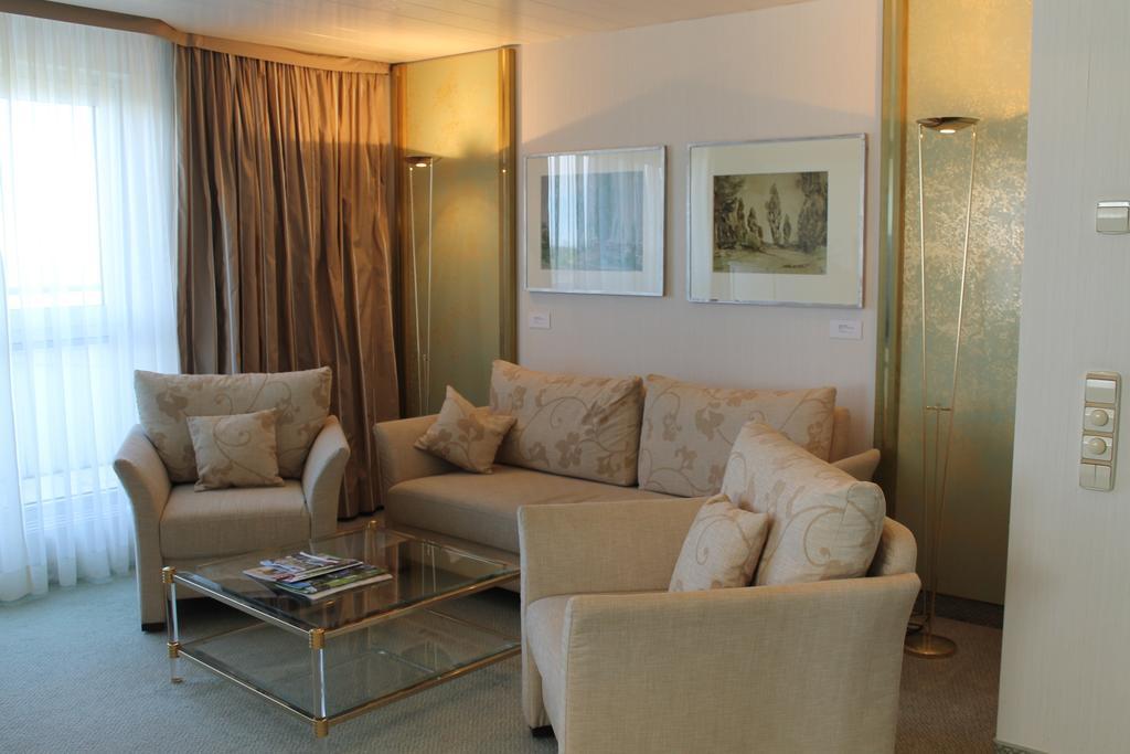 Panoramahotel Waldenburg Waldenburg  Δωμάτιο φωτογραφία